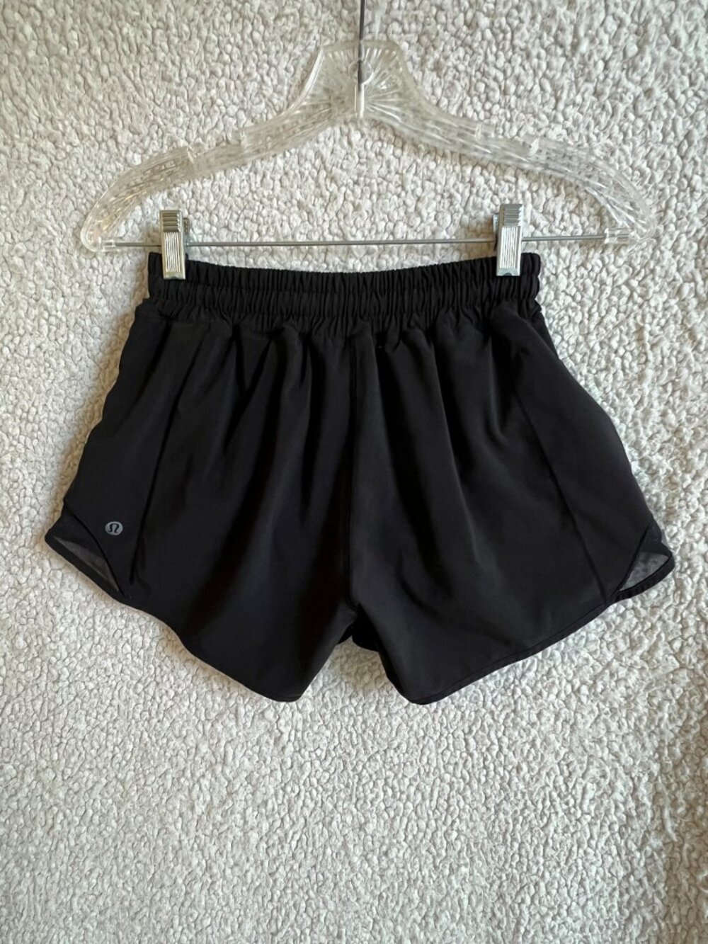 Lululemon Hotty Hot High-Rise Lined Short 4"